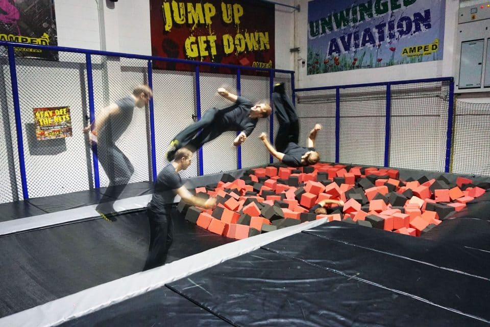 amped-thailand Jump-Flip