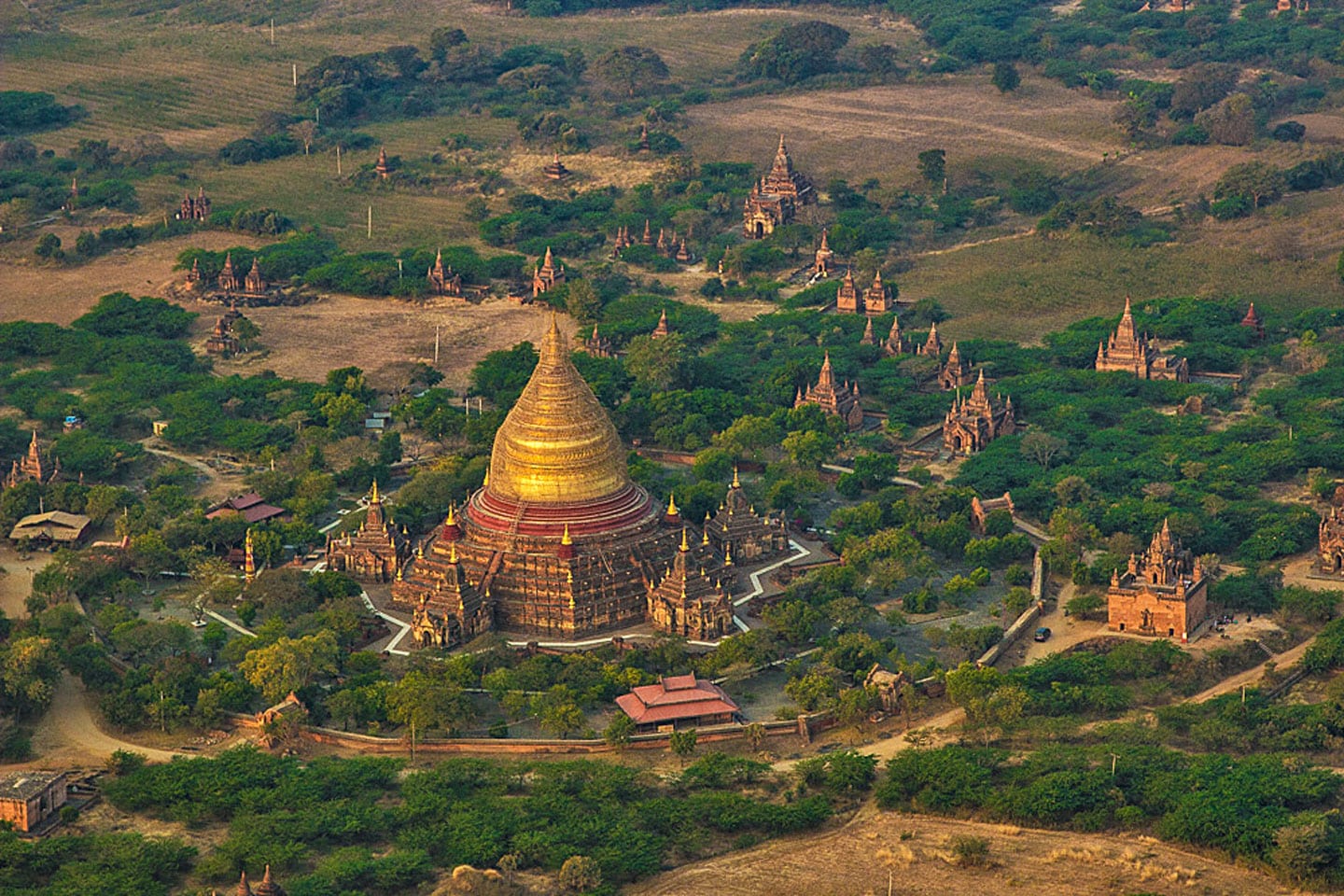 balloon-bagan-temple2