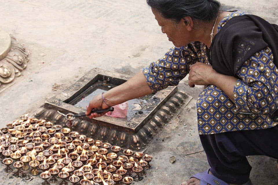 candles in temples