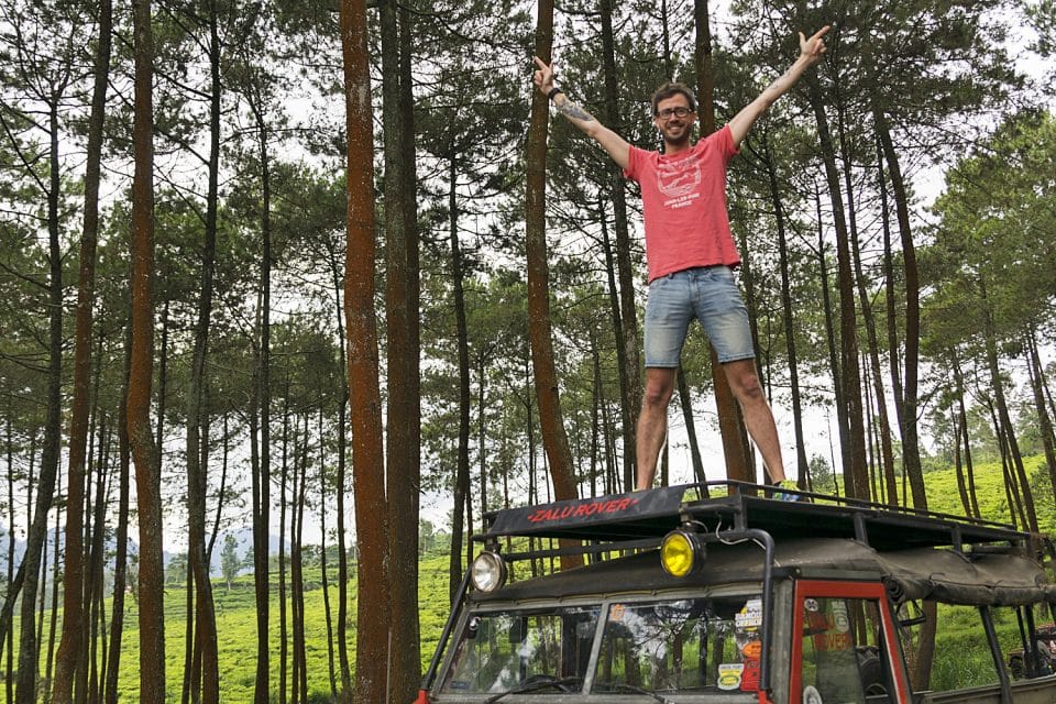 4WD off-raod Bandung Indonesia - Standing on truck