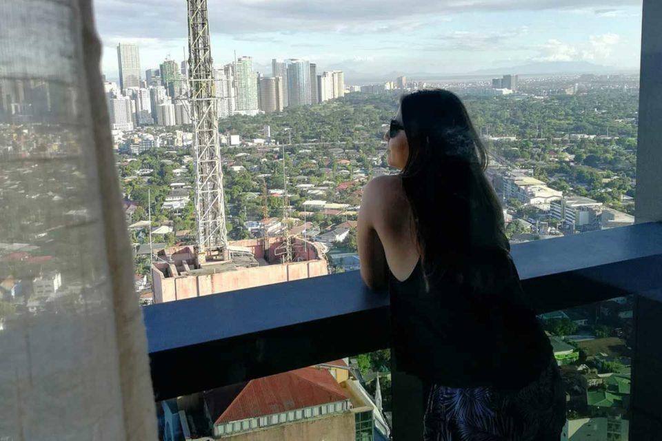 anna-room overlooking manola