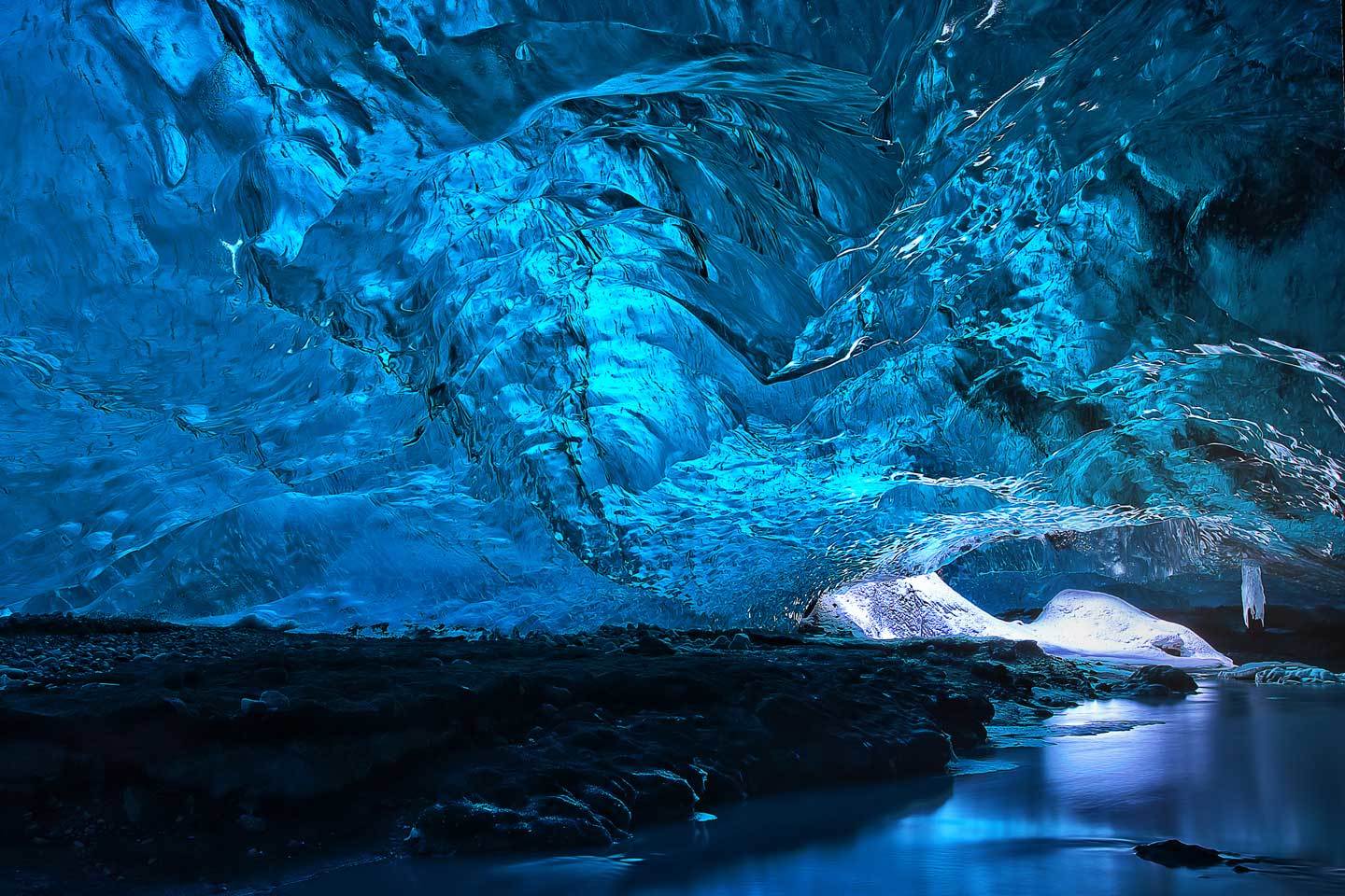 iceland cave