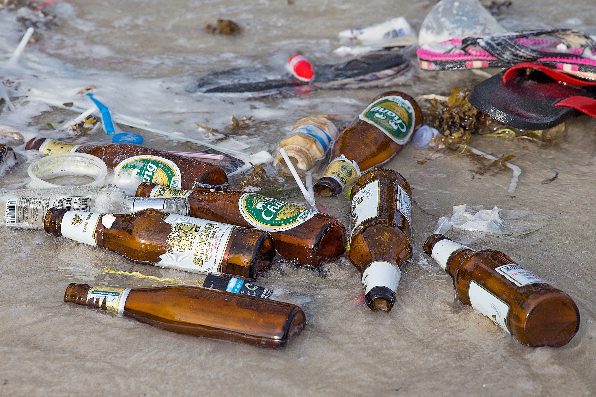 koh pha ngan full moon trash