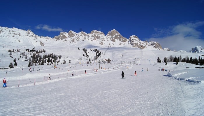 heli skiing italy