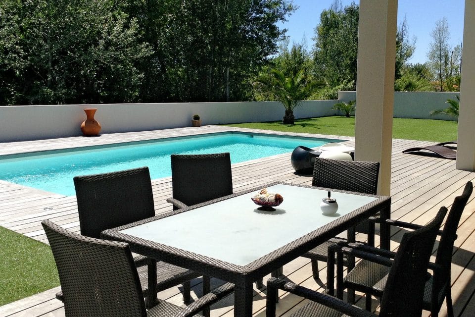 An outdoor swimming pool