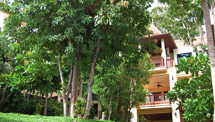 best place to stay in koh lanta