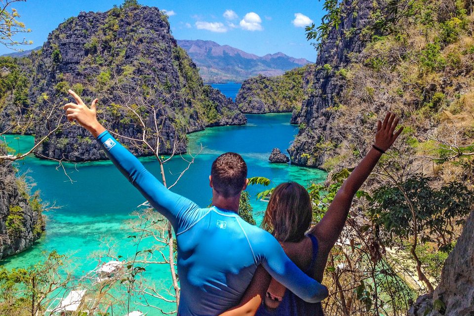 A couple looking at the islands