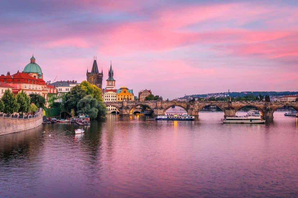 prague-lead