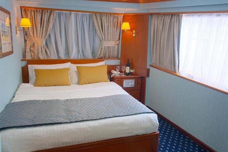 callisto cabin