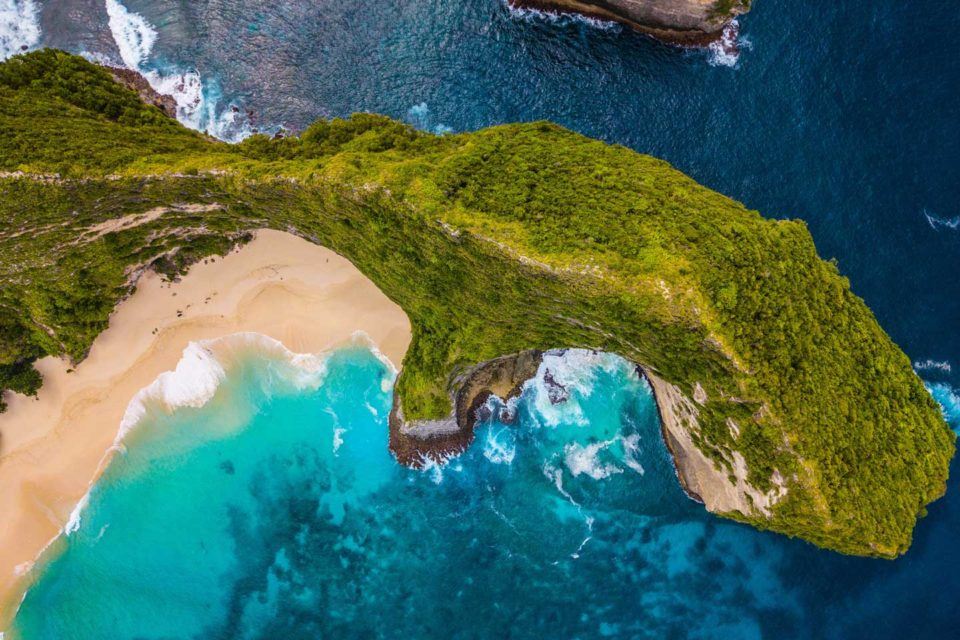 nusa penida beach