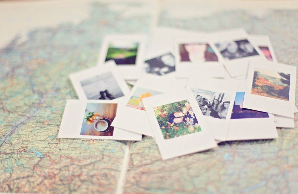 how to share travel photos