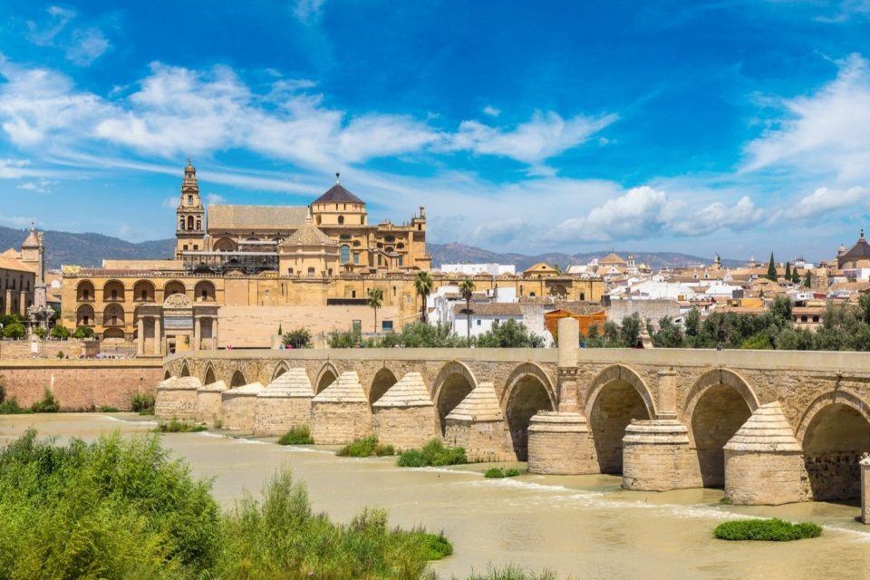 things to do in cordoba roman bridge