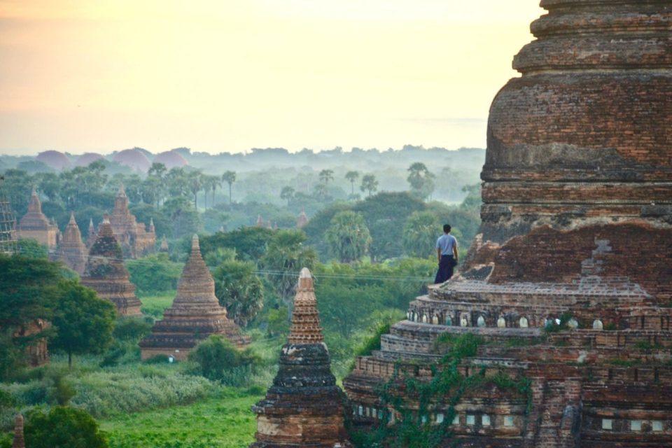 sunrise in bagan