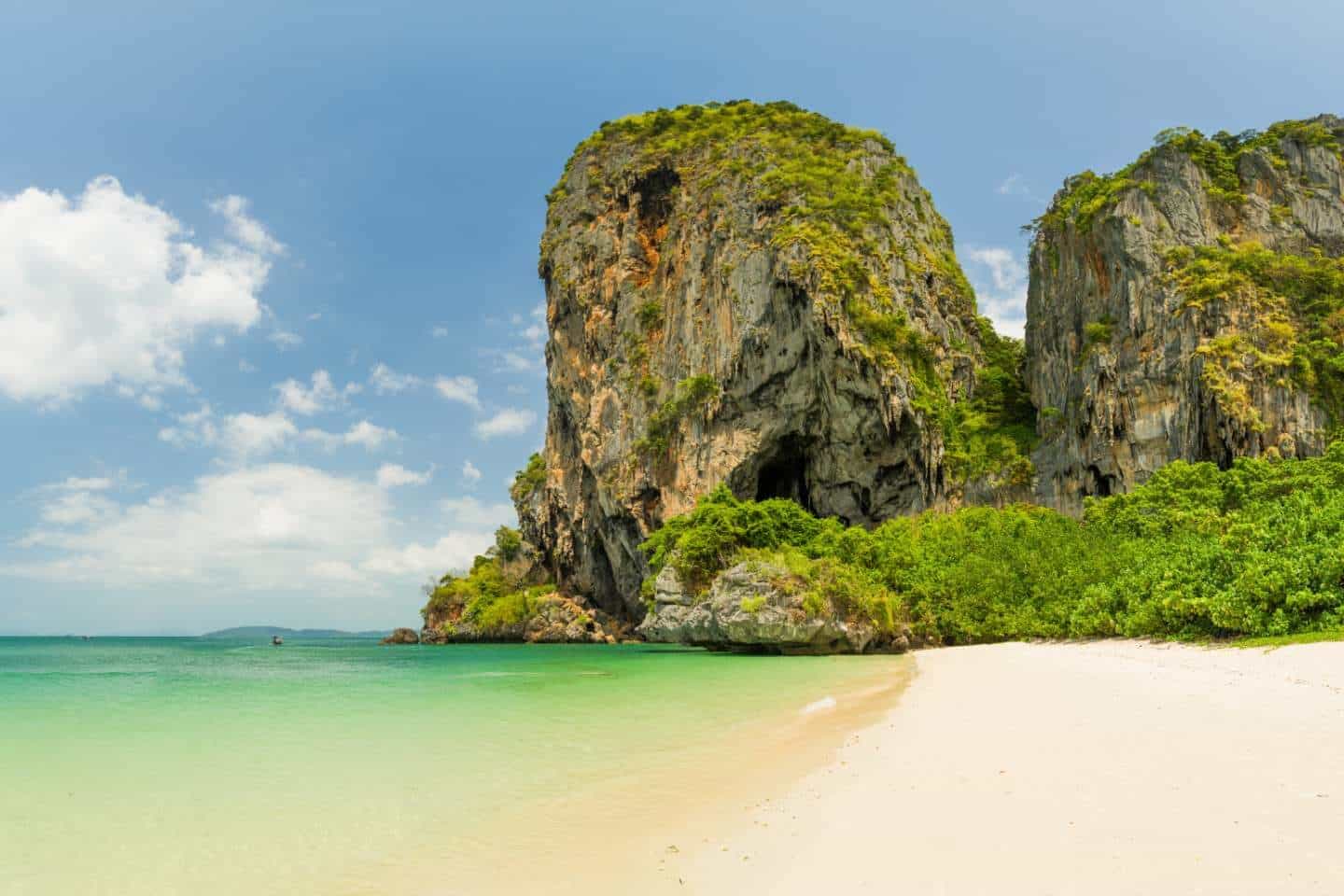 ton sai beach