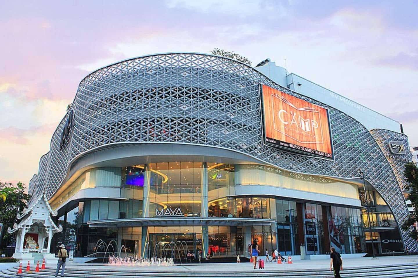 Maya Shopping Center at the Rinkam Intersection